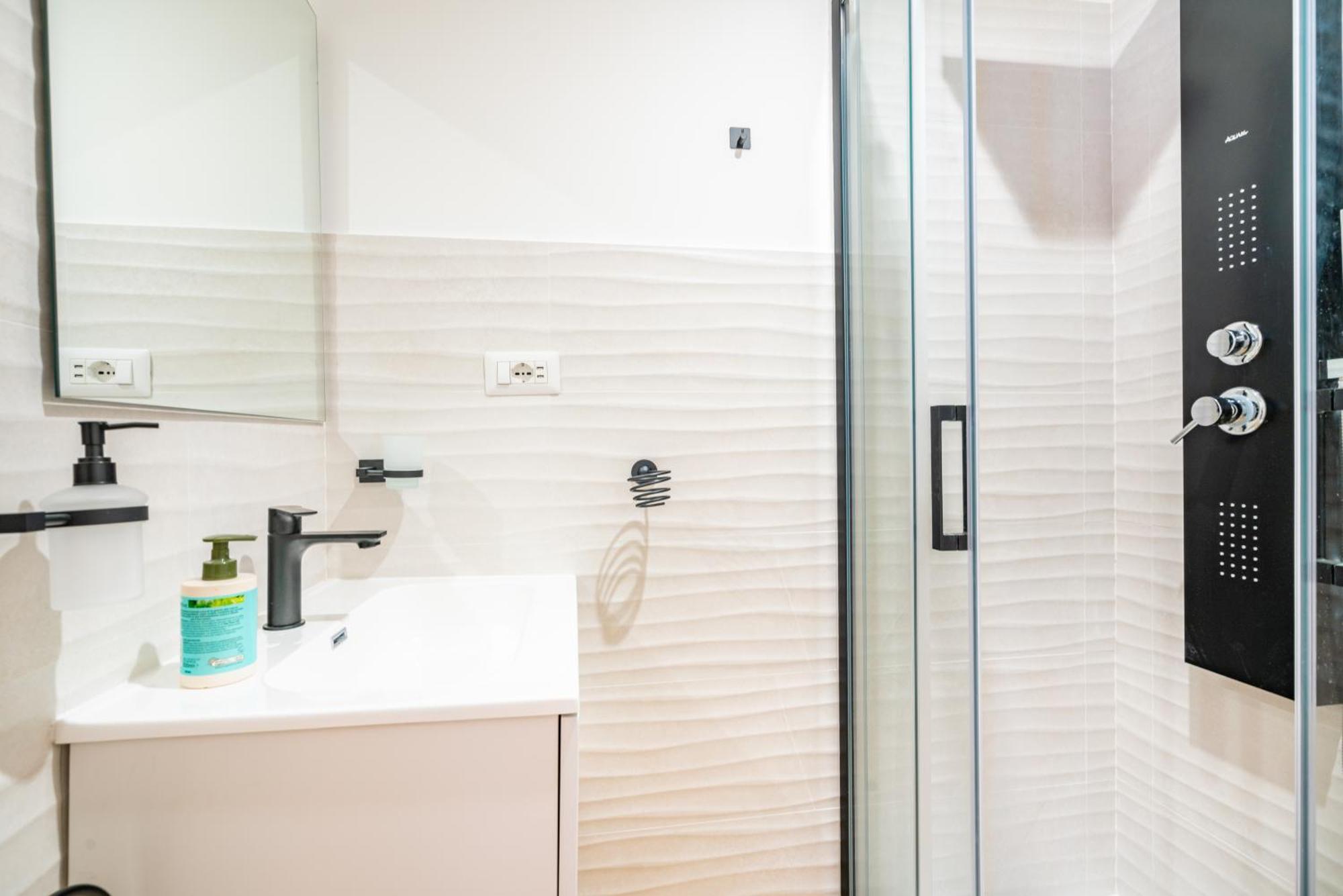 Sunscape Rooms Cagliari City Center Exterior photo